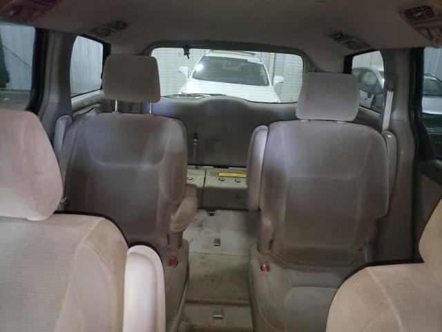 Photo 10 from auction – 2004 TOYOTA SIENNA CE with VIN 5TDZA23C94S011524