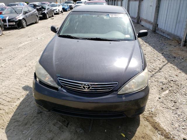 Photo 5 from auction – 2005 TOYOTA CAMRY LE with VIN 4T1BE32K55U100441