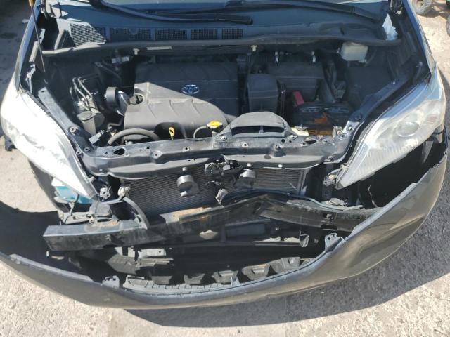 Photo 12 from auction – 2012 TOYOTA SIENNA XLE with VIN 5TDYK3DC9CS260577
