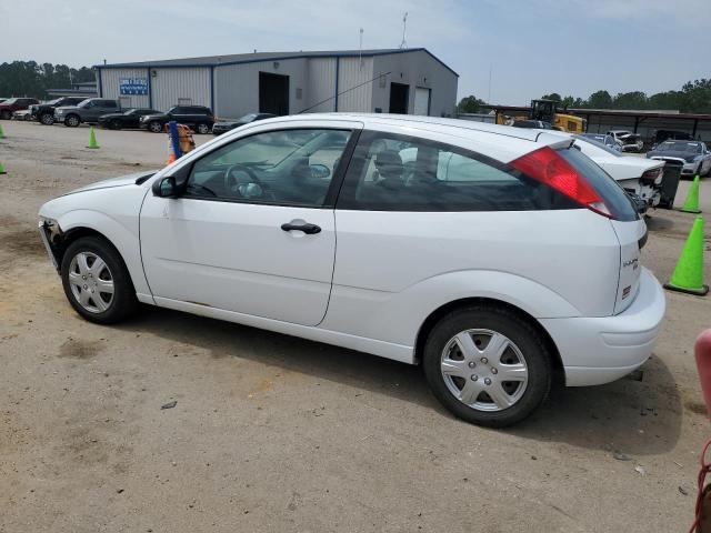 Photo 2 from auction – 2005 FORD FOCUS ZX3 with VIN 3FAFP31N15R159446