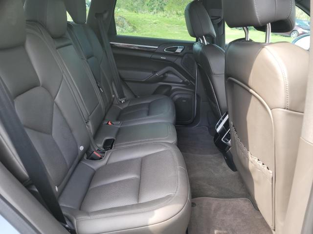 Photo 6 from auction – 2017 PORSCHE CAYENNE with VIN WP1AA2A25HKA91648