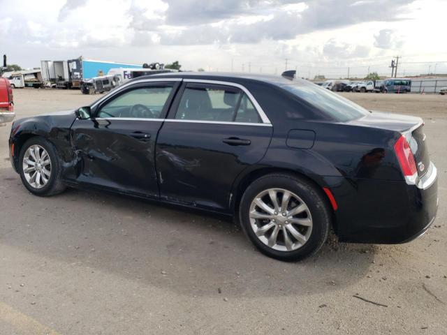 Photo 2 from auction – 2017 CHRYSLER 300 LIMITE with VIN 2C3CCARG3HH534258