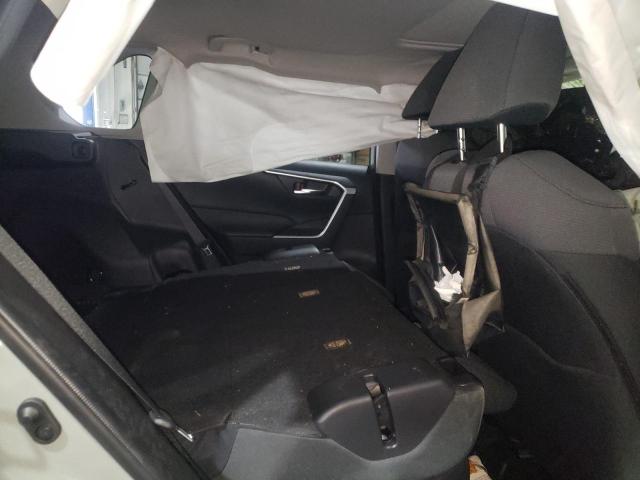 Photo 11 from auction – 2019 TOYOTA RAV4 XLE with VIN JTMP1RFV6KD015715