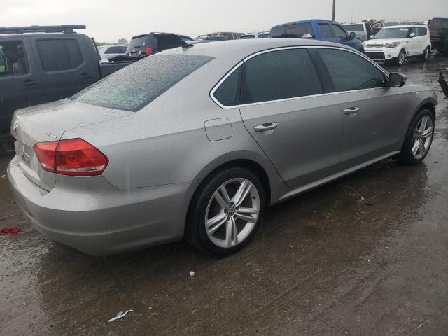 Photo 3 from auction – 2014 VOLKSWAGEN PASSAT SE with VIN 1VWBN7A37EC020261