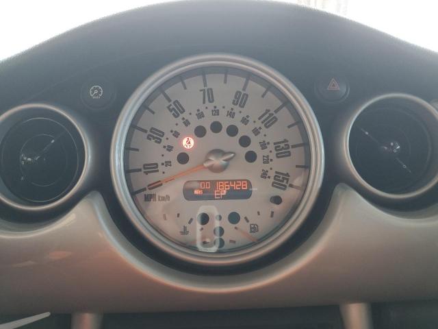 Photo 9 from auction – 2002 MINI COOPER with VIN WMWRC33472TE11587