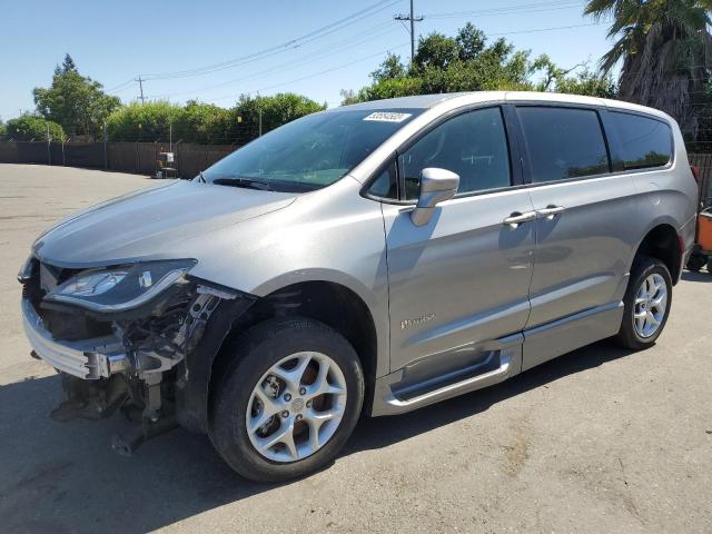 CHRYSLER PACIFICA T 2019 with VIN 2C4RC1FG7KR598072 - Photo from auction