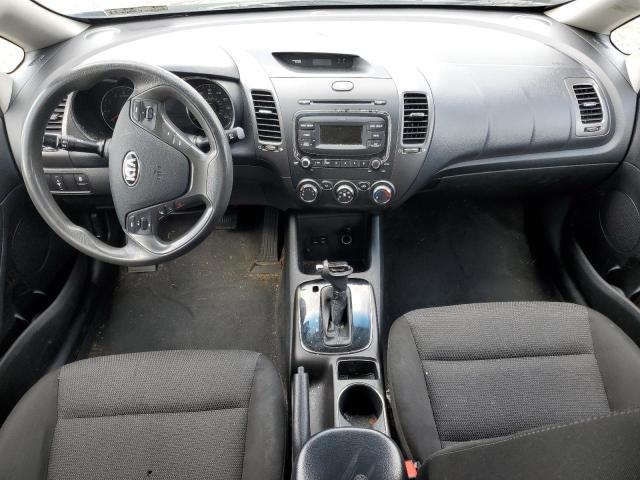 Photo 8 from auction – 2017 KIA FORTE LX with VIN 3KPFK4A76HE040819