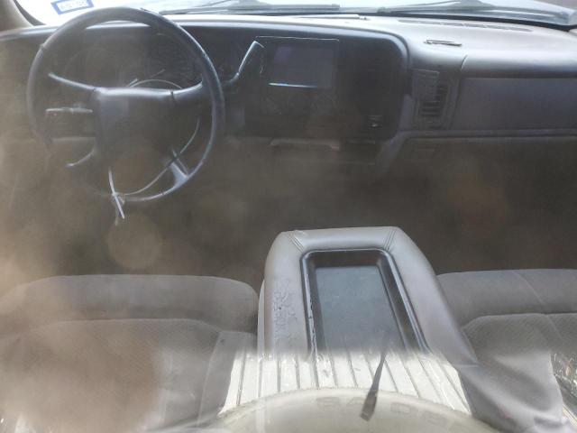 Фото 8 с аукциона – 2002 CHEVROLET SILVERADO с VIN 1GCEC14V32Z209028