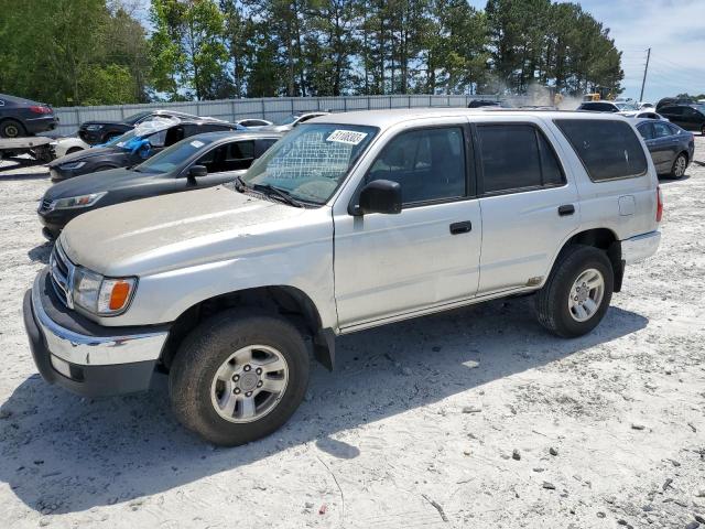 TOYOTA 4RUNNER 2000 with VIN JT3GM84R1Y0067068 - Photo from auction