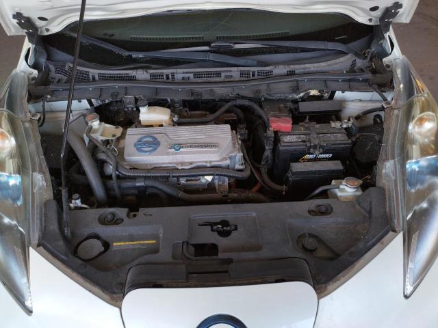 Photo 11 from auction – 2011 NISSAN LEAF SV with VIN JN1AZ0CP2BT002176