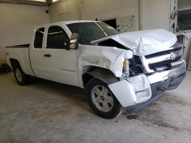 Photo 4 from auction – 2008 CHEVROLET SILVERADO with VIN 1GCEK19018Z127680