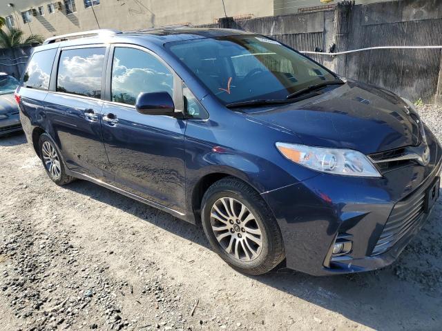 Photo 4 from auction – 2020 TOYOTA SIENNA XLE with VIN 5TDYZ3DC3LS032425