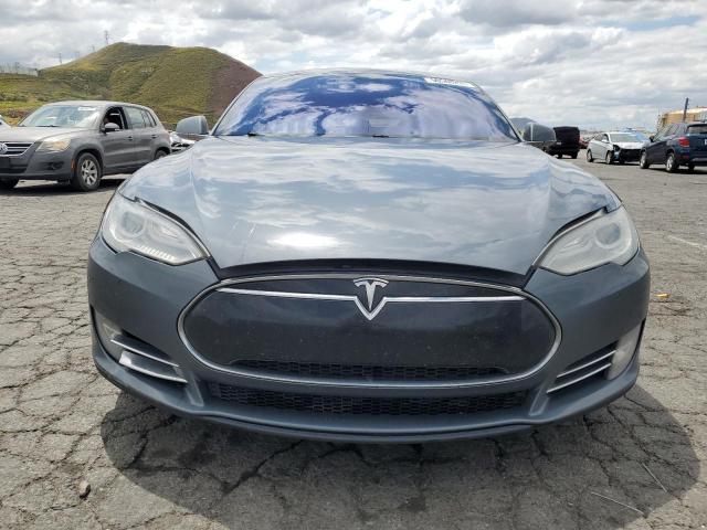 Photo 5 from auction – 2014 TESLA MODEL S with VIN 5YJSA1H17EFP41845