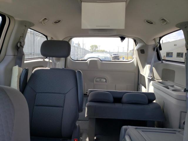 Photo 10 from auction – 2010 CHRYSLER TOWN & COU with VIN 2A4RR5D19AR359474