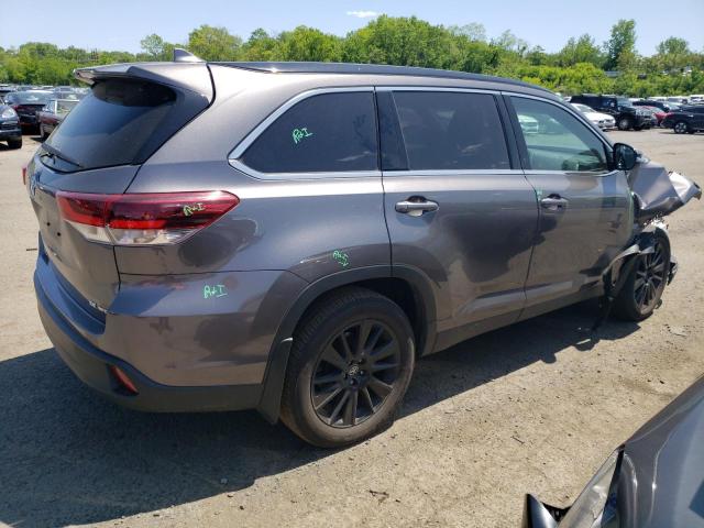 Photo 3 from auction – 2019 TOYOTA HIGHLANDER with VIN 5TDJZRFH8KS615973