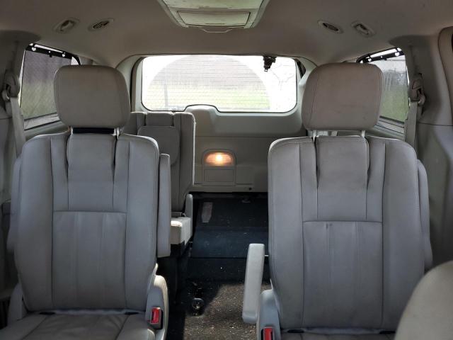 Photo 10 from auction – 2014 CHRYSLER TOWN & COU with VIN 2C4RC1BG2ER468193