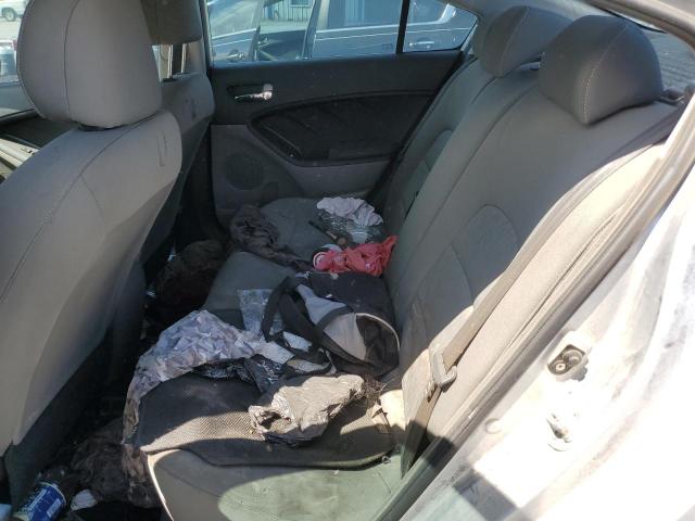 Photo 10 from auction – 2015 KIA FORTE LX with VIN KNAFK4A6XF5329425