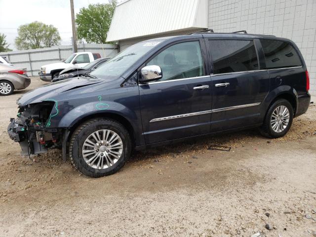 Photo 1 from auction – 2013 CHRYSLER TOWN & COU with VIN 2C4RC1CG3DR810389