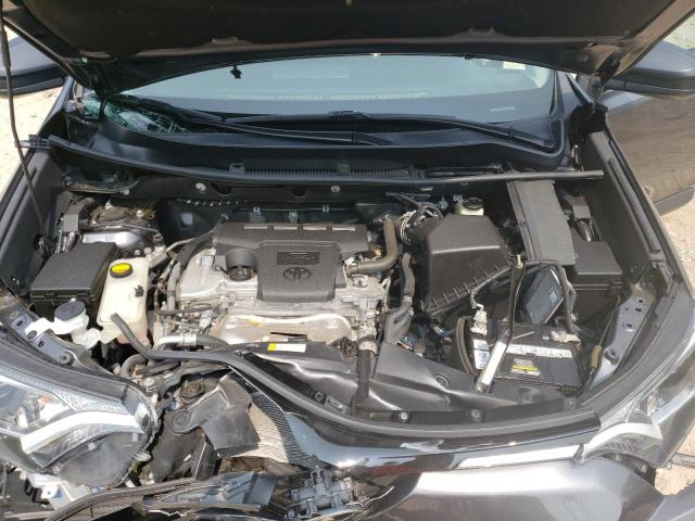 Photo 12 from auction – 2018 TOYOTA RAV4 LE with VIN 2T3BFREV1JW769748