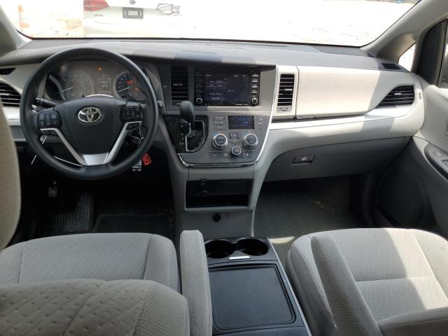 Photo 8 from auction – 2018 TOYOTA SIENNA LE with VIN 5TDKZ3DC2JS921011