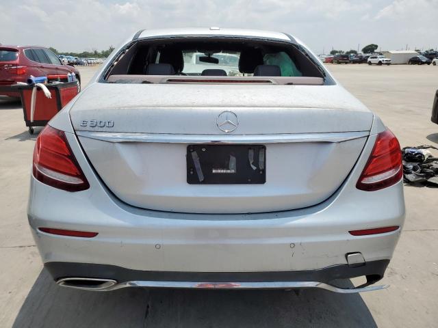 Photo 6 from auction – 2017 MERCEDES-BENZ E 300 with VIN WDDZF4JB2HA031954