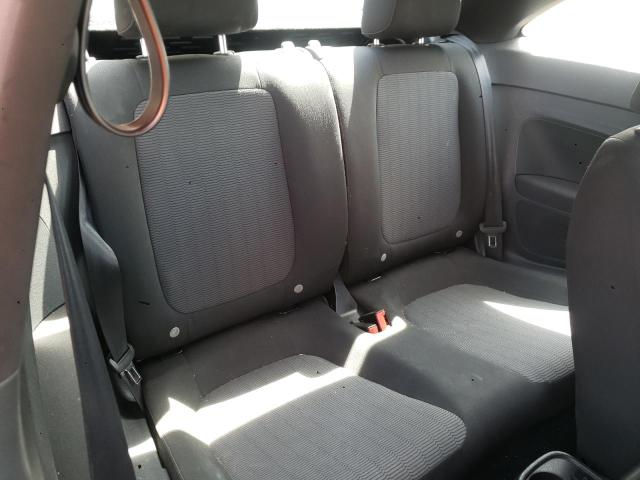 Photo 10 from auction – 2014 VOLKSWAGEN BEETLE with VIN 3VWFP7ATXEM621738
