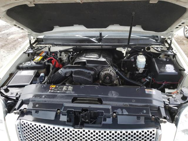 Photo 12 from auction – 2011 GMC YUKON DENA with VIN 1GKS2EEFXBR351711