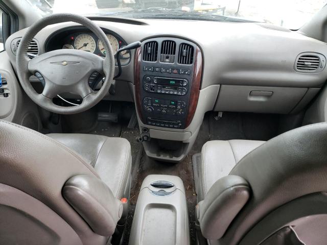 Photo 8 from auction – 2003 CHRYSLER TOWN & COU with VIN 2C8GP54L63R305961