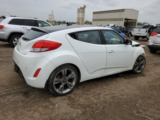 Photo 3 from auction – 2013 HYUNDAI VELOSTER with VIN KMHTC6AD2DU096779