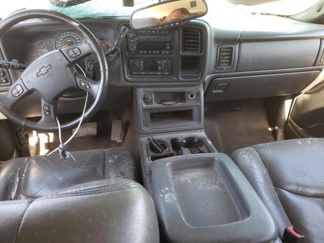 Photo 8 from auction – 2004 CHEVROLET AVALANCHE with VIN 3GNEK12T74G107536