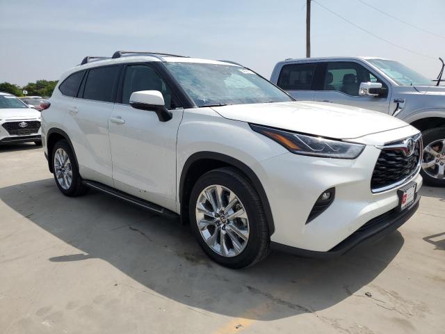 Фото 4 с аукциона – 2020 TOYOTA HIGHLANDER с VIN 5TDYZRAH4LS019282