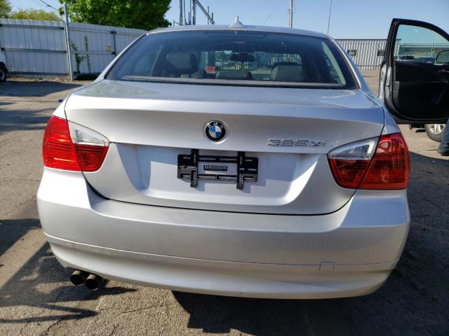 Photo 6 from auction – 2006 BMW 325 XI with VIN WBAVD13526KT79245