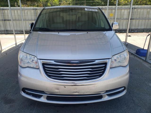 Photo 5 from auction – 2012 CHRYSLER TOWN & COU with VIN 2C4RC1CG5CR227014