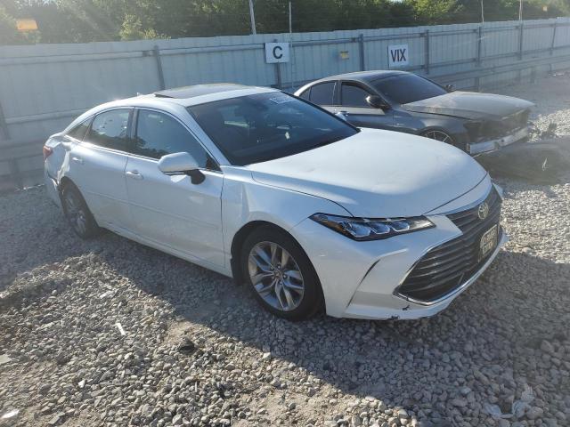 Photo 4 from auction – 2022 TOYOTA AVALON XLE with VIN 4T1AZ1FB4NU080973