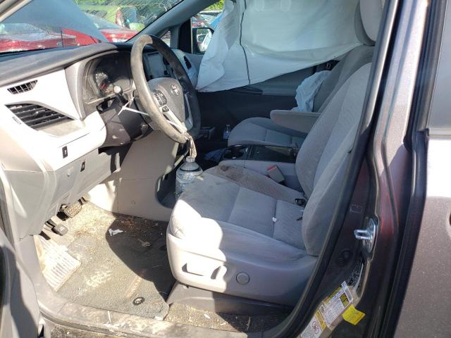 Photo 7 from auction – 2017 TOYOTA SIENNA LE with VIN 5TDKZ3DC7HS870809