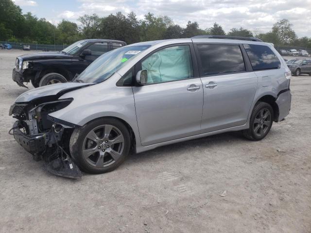 TOYOTA SIENNA SE 2018 with VIN 5TDXZ3DC0JS910031 - Photo from auction