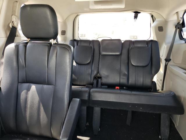 Photo 10 from auction – 2014 CHRYSLER TOWN & COU with VIN 2C4RC1BG3ER292786
