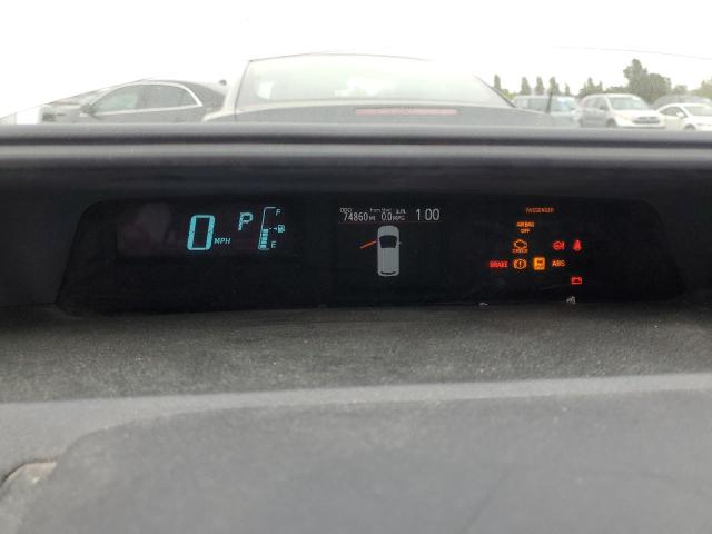 Photo 9 from auction – 2014 TOYOTA PRIUS C with VIN JTDKDTB35E1569725