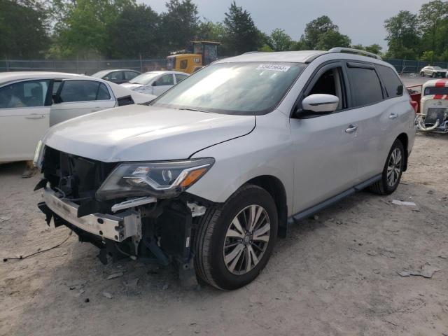 NISSAN PATHFINDER 2017 with VIN 5N1DR2MN0HC631474 - Photo from auction