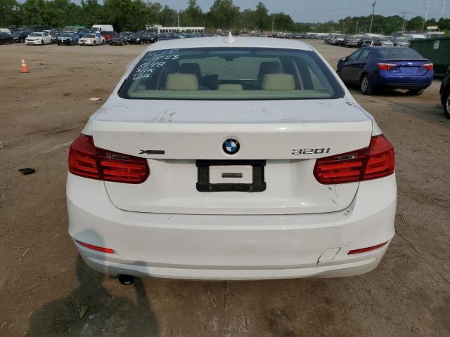 Photo 6 from auction – 2014 BMW 320 I XDRI with VIN WBA3C3G51ENS68148