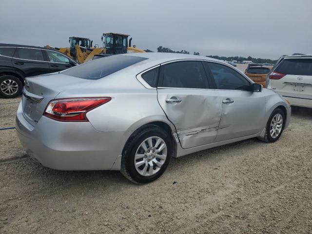 Photo 3 from auction – 2015 NISSAN ALTIMA 2.5 with VIN 1N4AL3AP3FC238933