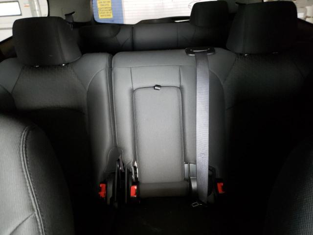Photo 10 from auction – 2010 CHEVROLET TRAVERSE L with VIN 1GNLRFED0AS114563