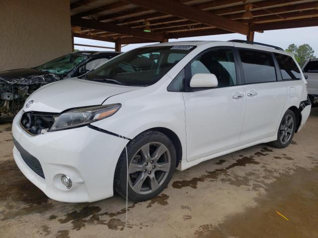 TOYOTA SIENNA SE 2017 with VIN 5TDXZ3DC3HS851664 - Photo from auction