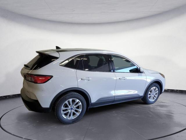 Photo 3 from auction – 2020 FORD ESCAPE SE with VIN 1FMCU0G66LUB83473
