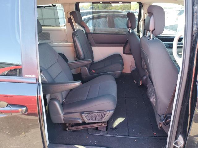 Photo 11 from auction – 2010 DODGE GRAND CARA with VIN 2D4RN5D15AR297429
