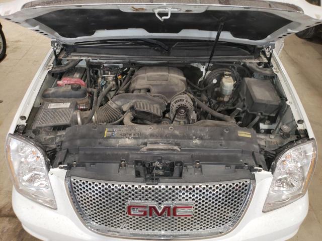 Photo 12 from auction – 2007 GMC YUKON DENA with VIN 1GKFK63807J354764