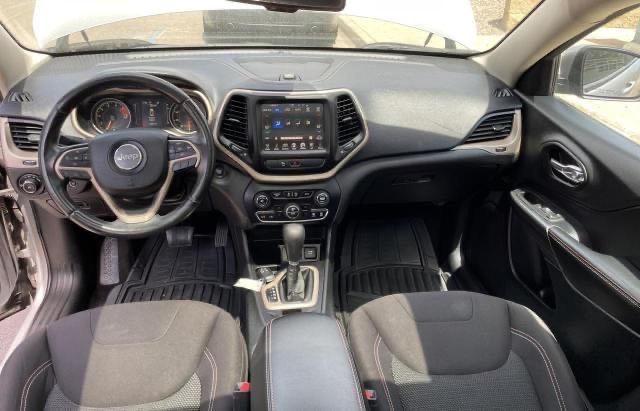 Photo 9 from auction – 2017 JEEP CHEROKEE L with VIN 1C4PJLCS5HW510444
