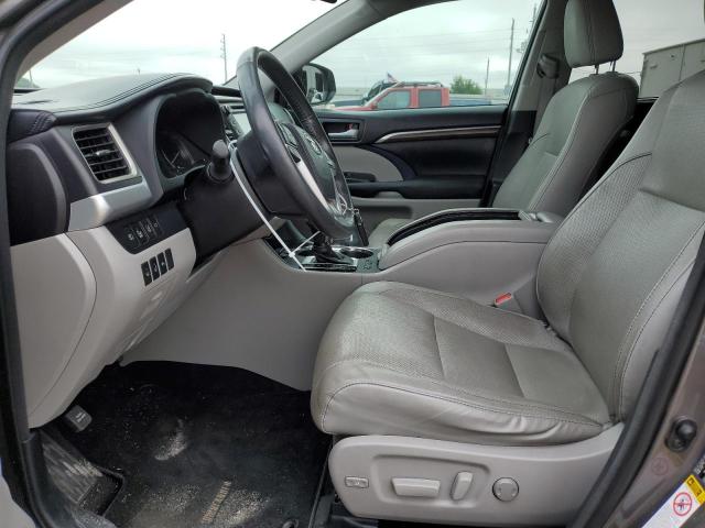 Photo 7 from auction – 2016 TOYOTA HIGHLANDER with VIN 5TDDCRFH3GS017683