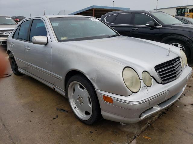 Photo 4 from auction – 2001 MERCEDES-BENZ E 430 with VIN WDBJF70J01B289938