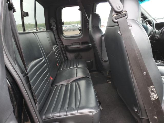 Photo 10 from auction – 2000 FORD F150 with VIN 2FTRX07L5YCA89832